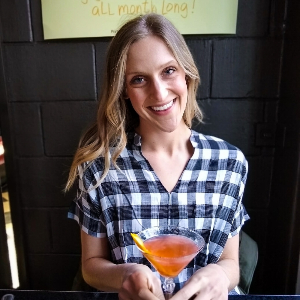 Meet your Posher, Hannah